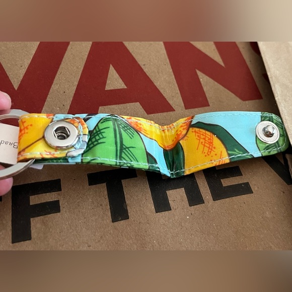 Keychain - Picture 4 of 4